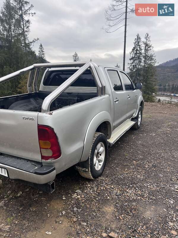 Пикап Toyota Hilux 2006 в Славском