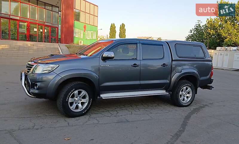 Пикап Toyota Hilux 2013 в Николаеве фото 7 Пикап Toyota Hilux 2013 в Николаеве