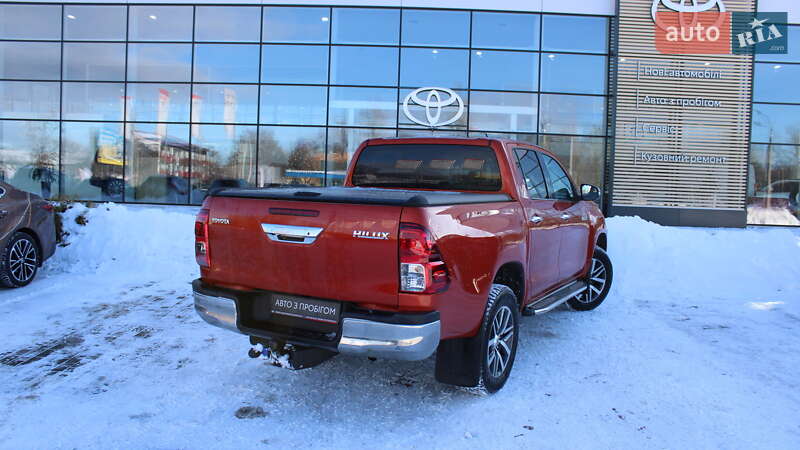 Пикап Toyota Hilux 2016 в Черкассах