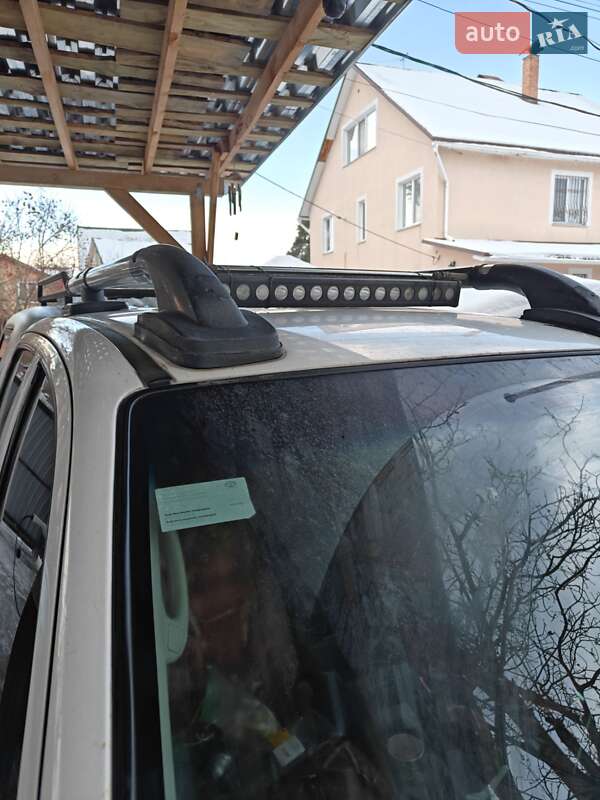 Пикап Toyota Hilux 2013 в Киеве фото 18 Пикап Toyota Hilux 2013 в Киеве