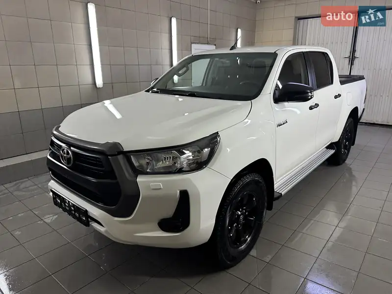 Toyota Hilux
