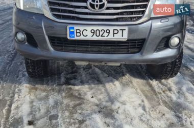 Пикап Toyota Hilux 2013 в Тернополе