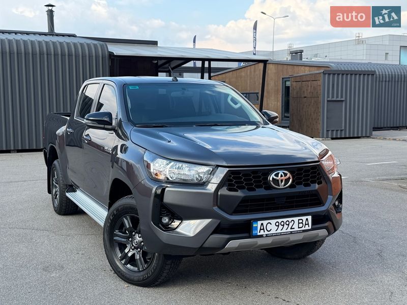 Пикап Toyota Hilux 2024 в Киеве фото 34 Пикап Toyota Hilux 2024 в Киеве
