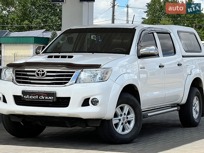 Toyota Hilux