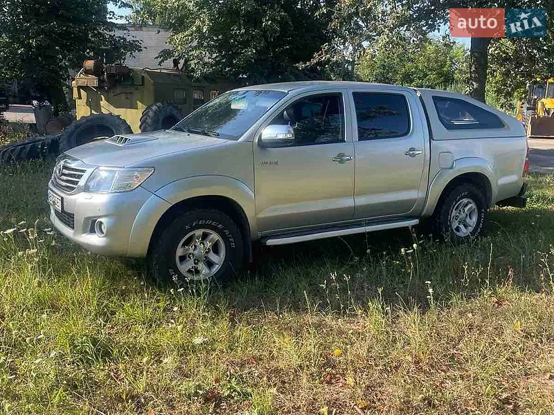 Toyota Hilux