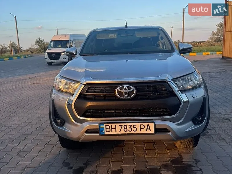 Toyota Hilux