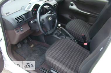 Хэтчбек Toyota IQ 2010 в Львове