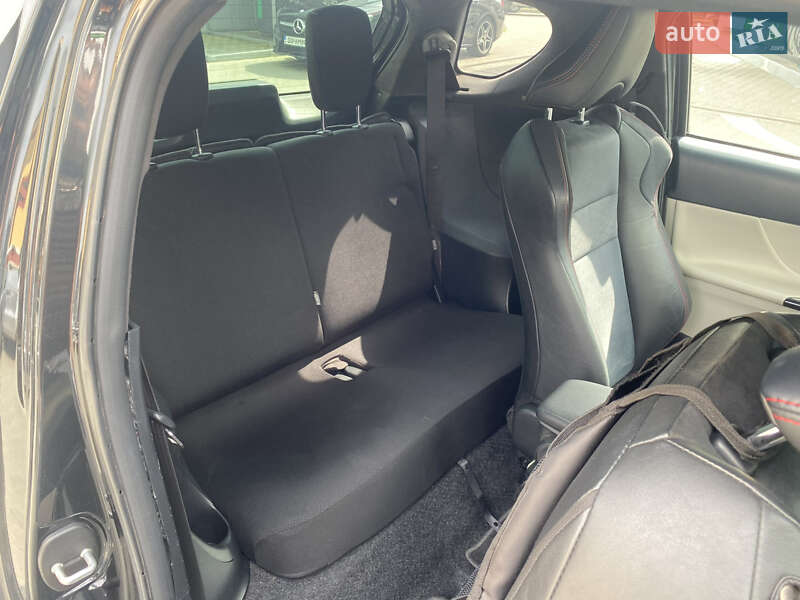 Хетчбек Toyota IQ 2012 в Чернівцях