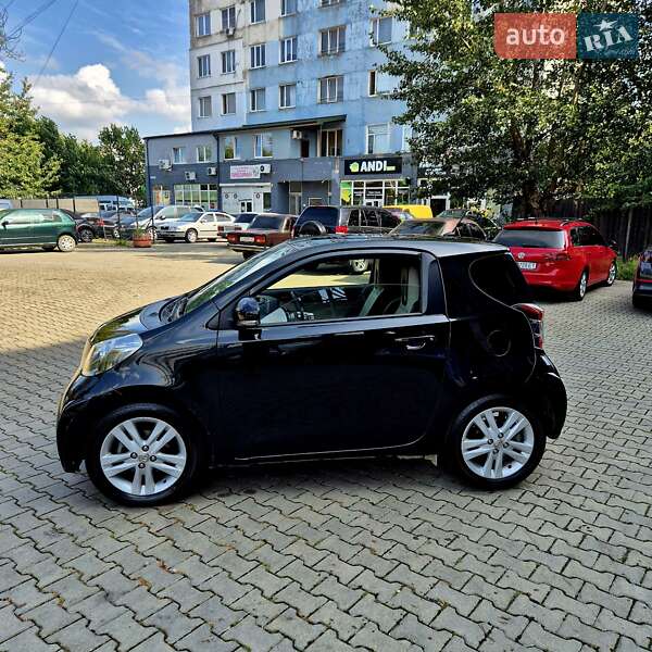 Хэтчбек Toyota IQ 2011 в Черновцах