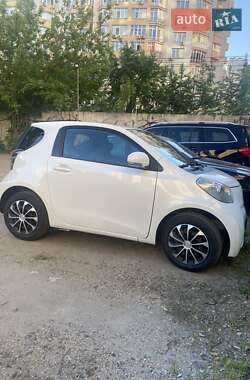Хетчбек Toyota IQ 2010 в Києві