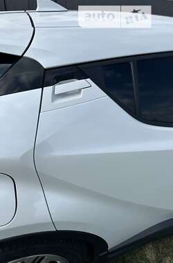 Позашляховик / Кросовер Toyota Izoa 2022 в Рівному