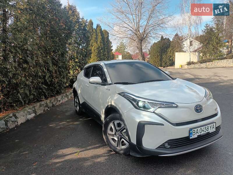 Позашляховик / Кросовер Toyota Izoa 2022 в Кропивницькому