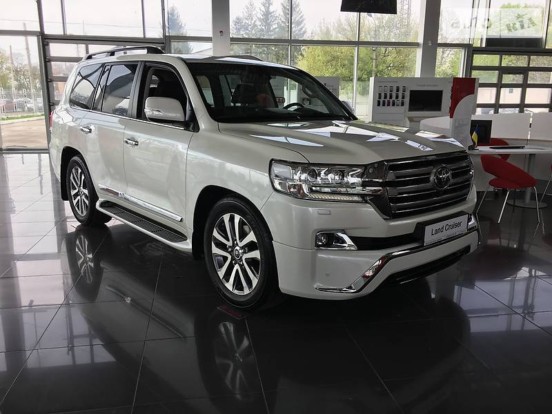 Toyota Land Cruiser 2018 года