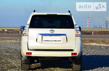 Внедорожник / Кроссовер Toyota Land Cruiser Prado 2012 в Днепре