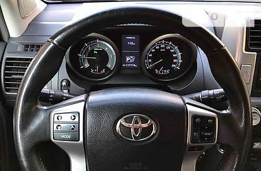 Внедорожник / Кроссовер Toyota Land Cruiser Prado 2013 в Днепре