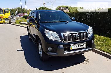 Внедорожник / Кроссовер Toyota Land Cruiser Prado 2011 в Тернополе