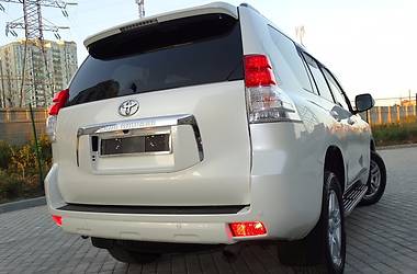 Внедорожник / Кроссовер Toyota Land Cruiser Prado 2014 в Одессе