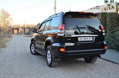 Внедорожник / Кроссовер Toyota Land Cruiser Prado 2009 в Харькове