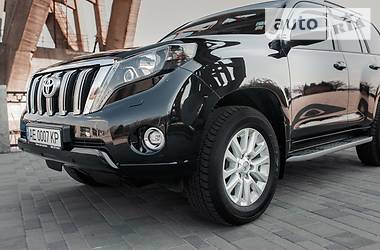 Внедорожник / Кроссовер Toyota Land Cruiser Prado 2017 в Днепре