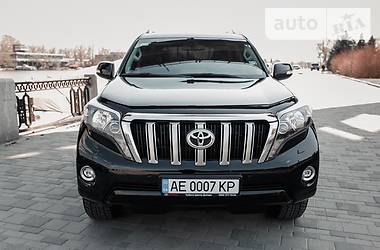 Внедорожник / Кроссовер Toyota Land Cruiser Prado 2017 в Днепре