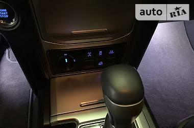 Позашляховик / Кросовер Toyota Land Cruiser Prado 2019 в  фото 41 Позашляховик / Кросовер Toyota Land Cruiser Prado 2019 в