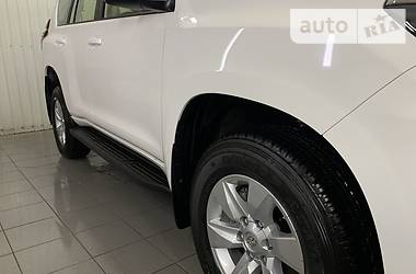 Позашляховик / Кросовер Toyota Land Cruiser Prado 2019 в 