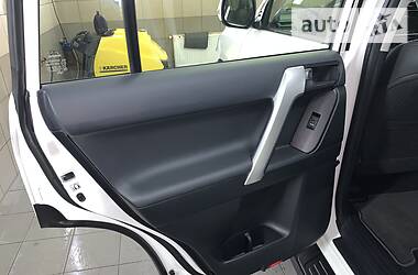 Позашляховик / Кросовер Toyota Land Cruiser Prado 2019 в 