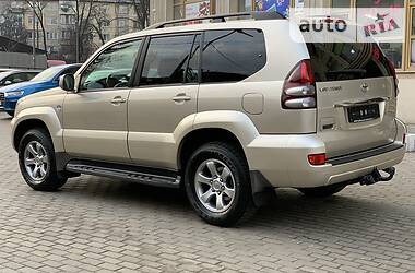 Позашляховик / Кросовер Toyota Land Cruiser Prado 2009 в 