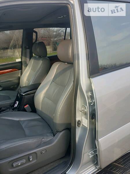 Позашляховик / Кросовер Toyota Land Cruiser Prado 2004 в Ізмаїлі