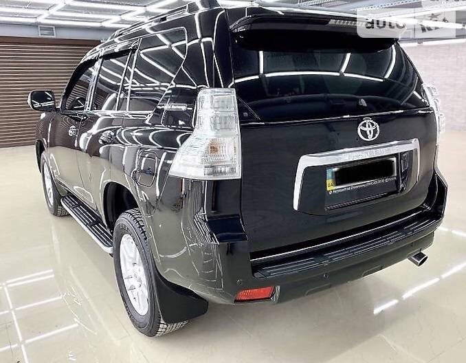 Позашляховик / Кросовер Toyota Land Cruiser Prado 2012 в Миколаєві