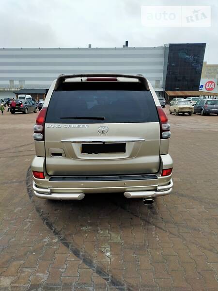 Позашляховик / Кросовер Toyota Land Cruiser Prado 2004 в Житомирі