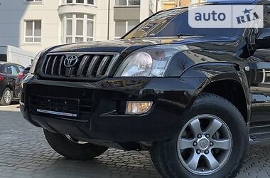 Позашляховик / Кросовер Toyota Land Cruiser Prado 2009 в 