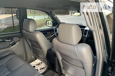 Позашляховик / Кросовер Toyota Land Cruiser Prado 2009 в 