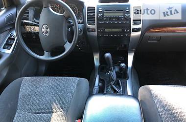 Позашляховик / Кросовер Toyota Land Cruiser Prado 2006 в 