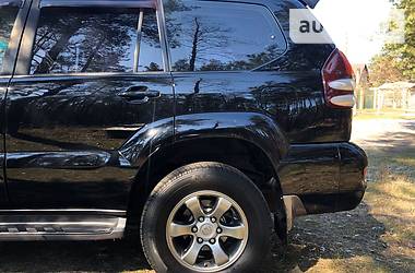 Позашляховик / Кросовер Toyota Land Cruiser Prado 2006 в 
