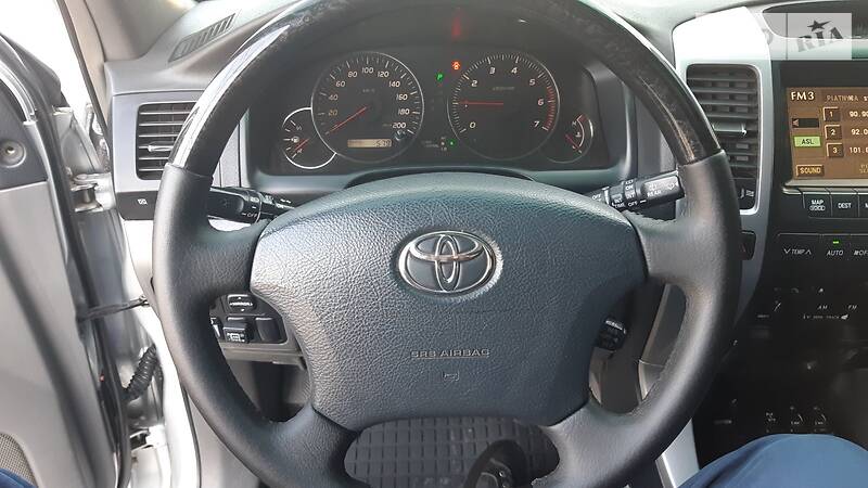 Позашляховик / Кросовер Toyota Land Cruiser Prado 2003 в Миколаєві фото 15 Позашляховик / Кросовер Toyota Land Cruiser Prado 2003 в Миколаєві