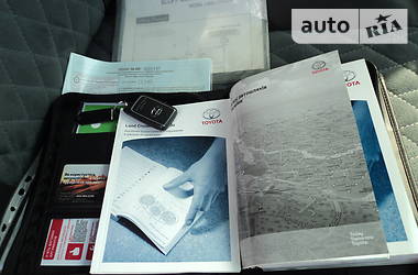 Позашляховик / Кросовер Toyota Land Cruiser Prado 2013 в 