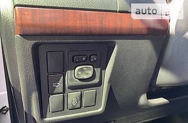 Позашляховик / Кросовер Toyota Land Cruiser Prado 2016 в 