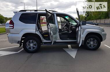 Позашляховик / Кросовер Toyota Land Cruiser Prado 2007 в 