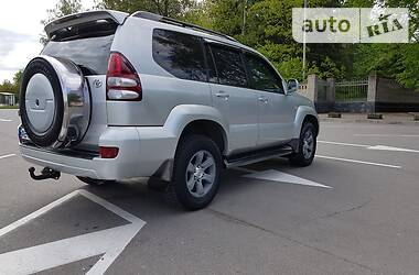 Позашляховик / Кросовер Toyota Land Cruiser Prado 2007 в 