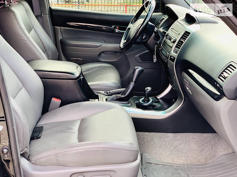 Позашляховик / Кросовер Toyota Land Cruiser Prado 2007 в Києві фото 13 Позашляховик / Кросовер Toyota Land Cruiser Prado 2007 в Києві