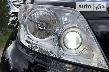 Позашляховик / Кросовер Toyota Land Cruiser Prado 2012 в 