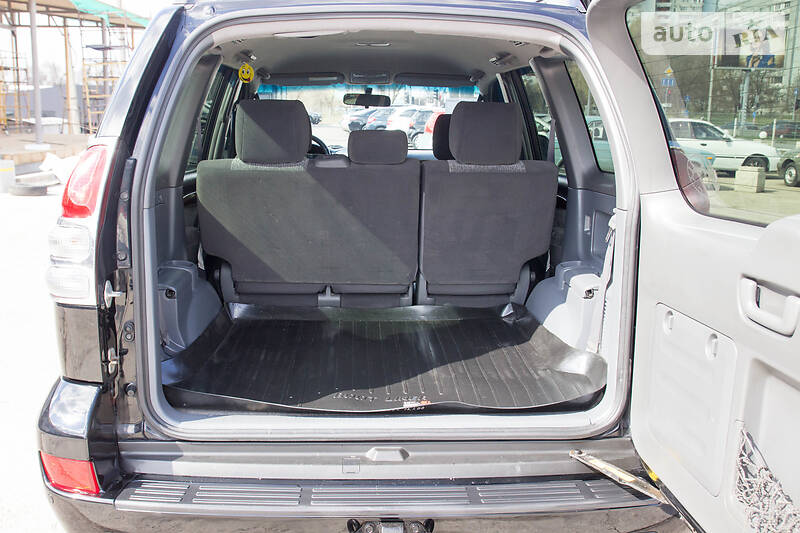 Позашляховик / Кросовер Toyota Land Cruiser Prado 2006 в Запоріжжі