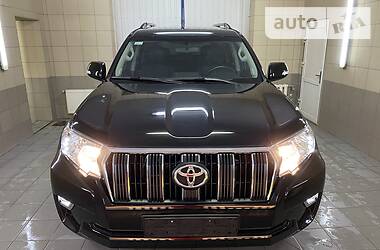 Позашляховик / Кросовер Toyota Land Cruiser Prado 2019 в 