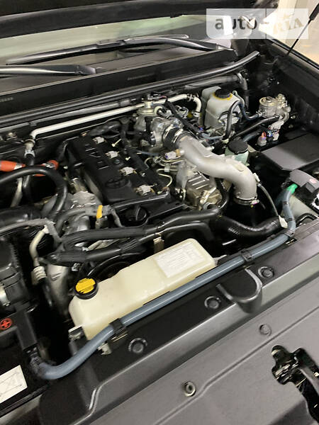 Позашляховик / Кросовер Toyota Land Cruiser Prado 2013 в Києві фото 34 Позашляховик / Кросовер Toyota Land Cruiser Prado 2013 в Києві