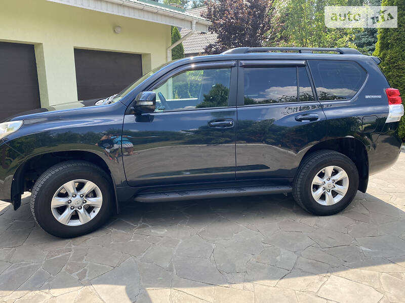Позашляховик / Кросовер Toyota Land Cruiser Prado 2011 в Дніпрі фото 4 Позашляховик / Кросовер Toyota Land Cruiser Prado 2011 в Дніпрі