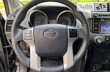 Внедорожник / Кроссовер Toyota Land Cruiser Prado 2017 в Чернигове