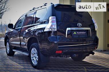 Позашляховик / Кросовер Toyota Land Cruiser Prado 2011 в Миколаєві