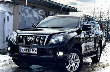 Внедорожник / Кроссовер Toyota Land Cruiser Prado 2010 в Тернополе