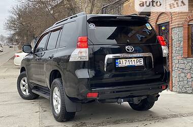 Позашляховик / Кросовер Toyota Land Cruiser Prado 2013 в Бучі